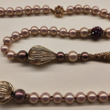 Carica l'immagine nel visualizzatore di Gallery, Collana Bianca