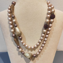 Carica l'immagine nel visualizzatore di Gallery, Collana Bianca