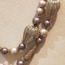 Carica l'immagine nel visualizzatore di Gallery, Collana Bianca