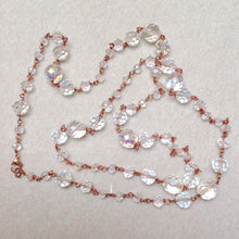 Carica l'immagine nel visualizzatore di Gallery, Collana in Cristallo Bianco
