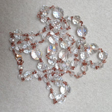 Carica l'immagine nel visualizzatore di Gallery, Collana in Cristallo Bianco