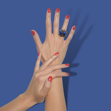 Carica l'immagine nel visualizzatore di Gallery, Anello Vintage oro/bronzo, pietre blu lapislazzulo e cristalli swarowski