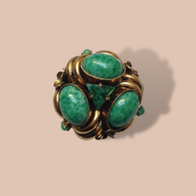 Carica l&#39;immagine nel visualizzatore di Gallery, Anello Vintage oro pietre verdi
